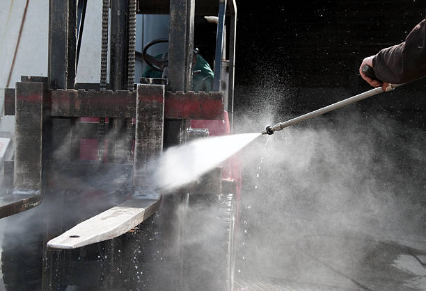 Best Pressure Washing Siding  in Glen Raven, NC